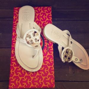 Tory burch sandals